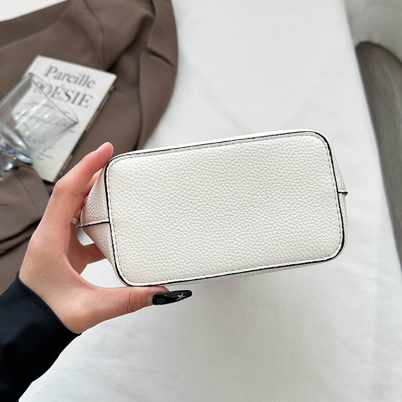 Fashionable Women's Handbag 20 - Women'S Bags Top 10 review and price