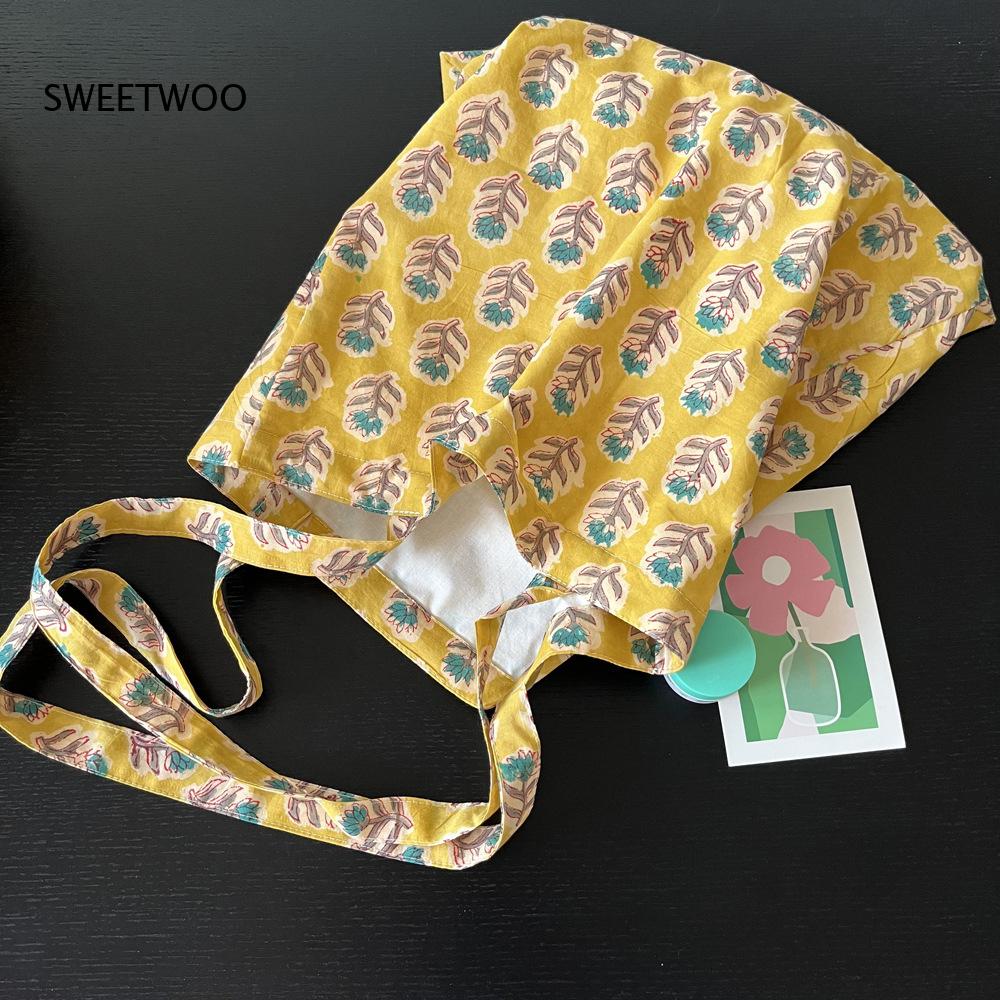 Pastoral Plant Print Soft Wove - Women Bags India review and price